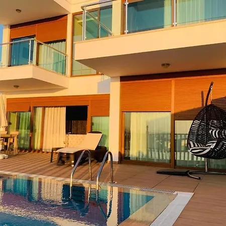 Villa Best Quality Modern With Private Pool- Golf Park 2